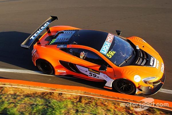 endurance-bathurst-12-hour-2016-59-tekno-autosports-mclaren-650s-shane-van-gisbergen-alvar.jpg