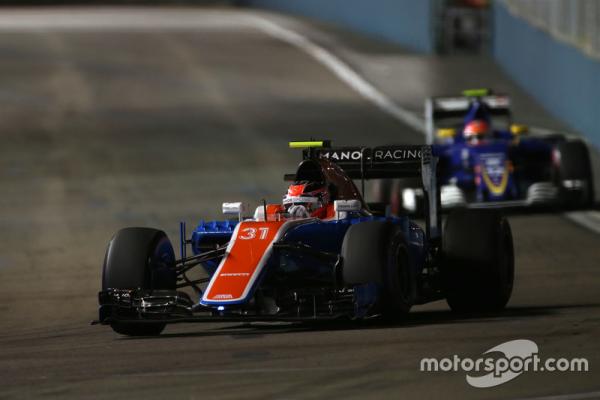 f1-singapore-gp-2016-esteban-ocon-manor-racing (3).jpg