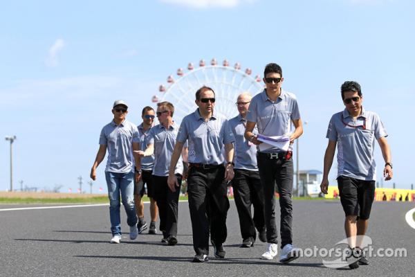 f1-japanese-gp-2016-esteban-ocon-manor-racing-5.jpg