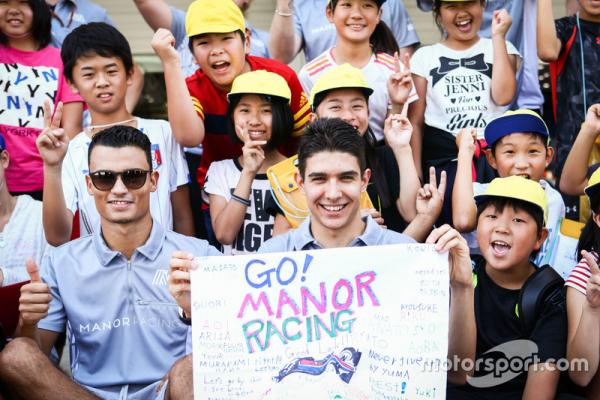 f1-japanese-gp-2016-l-to-r-pascal-wehrlein-manor-racing-and-team-mate-esteban-ocon-manor-r.jpg