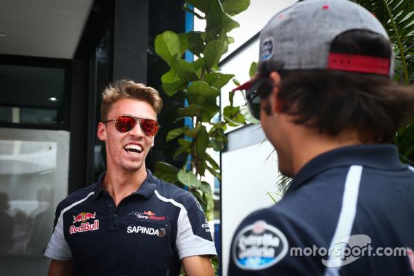 f1-malaysian-gp-2016-l-to-r-daniil-kvyat-scuderia-toro-rosso-with-carlos-sainz-jr-scuderia.jpg