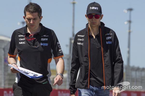 f1-russian-gp-2017-esteban-ocon-sahara-force-india-f1-walks-the-track.jpg