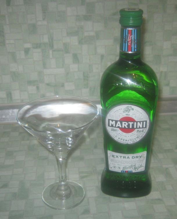 martini.thumb.jpg.7db62da77988d1df2a24360d5fa9c19c.jpg