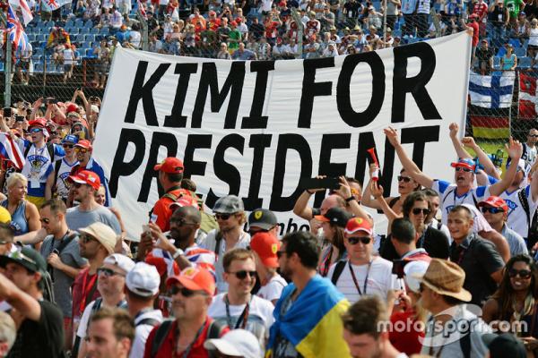 f1-hungarian-gp-2016-kimi-for-president-banner-with-fans-at-the-podium.thumb.jpg.e12464ba4bd6f09c4628b5cf4b47364e.jpg
