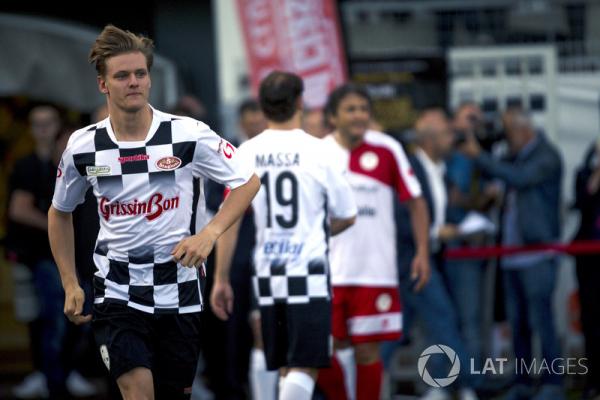 5b0599d3e4384_f1-monaco-gp-2018-mick-schumacher(2).thumb.jpg.8f922019d5785915f9fc27a15b4898f7.jpg