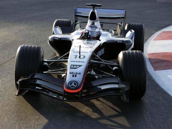 MB-F1-McLaren-04-1024.thumb.jpg.a232499018817ade89fb7f7162d7180f.jpg