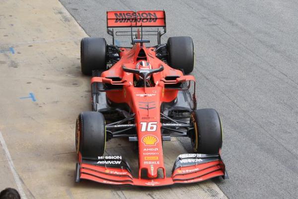 Charles-Leclerc-Ferrari-Barcelona-F1-Test-19-Februar-2019-bigMobile2x-82fc1729-1428025.jpg