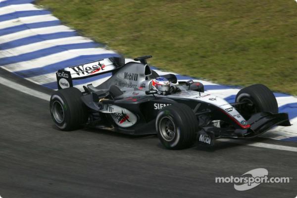 f1-brazilian-gp-2004-kimi-raikkonen.jpg