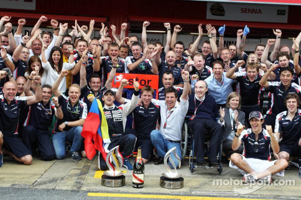 maldonado-s-victory.thumb.jpg.fdebba3abf14643aadaa714f882c5146.jpg