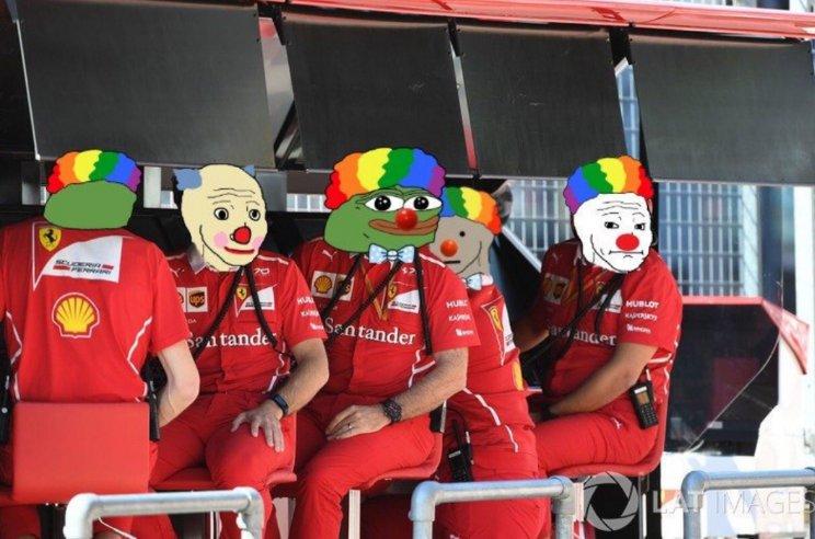 858302340_ferrariclowns.jpg.a006ee9c9286