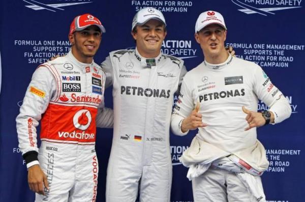 Hamilton-Rosberg-Michael-Schumacher-China-F1-2012-post-qual-742x490.thumb.jpg.956742b2aa205cfd3b3fdd7ee9e3a463.jpg