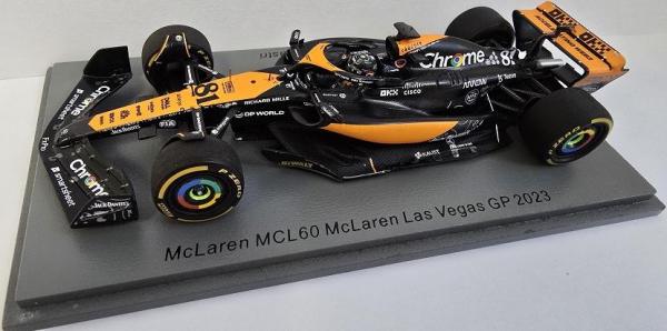 2023 MCL60 Piastri Las Vegas GP (спонсор VELO).jpg